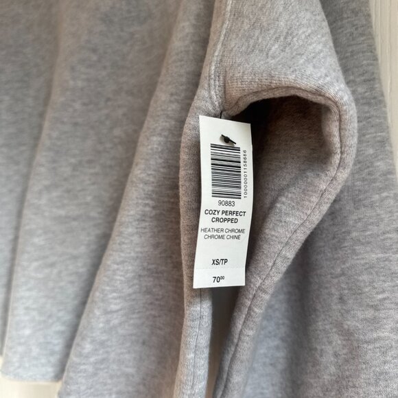 BNWT TNA SweatFleece Cozy Fleece Cropped Sweater - Picture 10 of 12